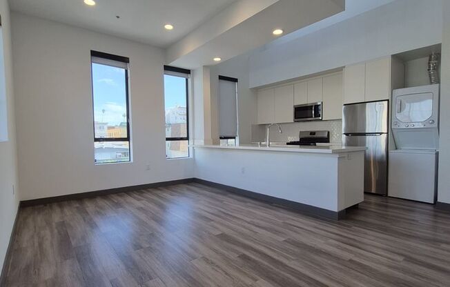 161 S. NORMANDIE AVE