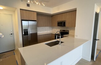 17071 W DIXIE HWY