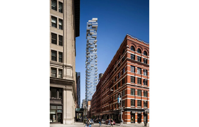 3 beds, 3.5 baths, 2,245 sqft, $29,000, Unit 22AEAST