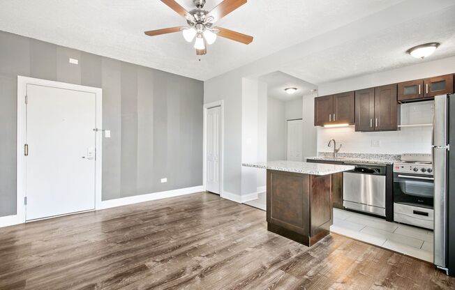 1 bed, 1 bath, 520 sqft, $1,850, Unit 507