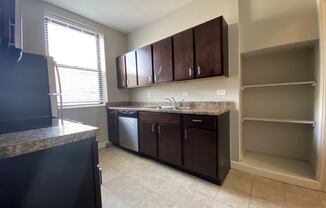 801-13 W. Cornelia