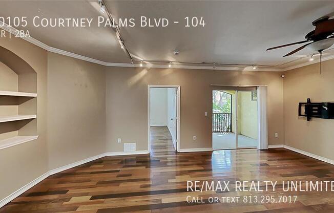 10105 COURTNEY PALMS BLVD