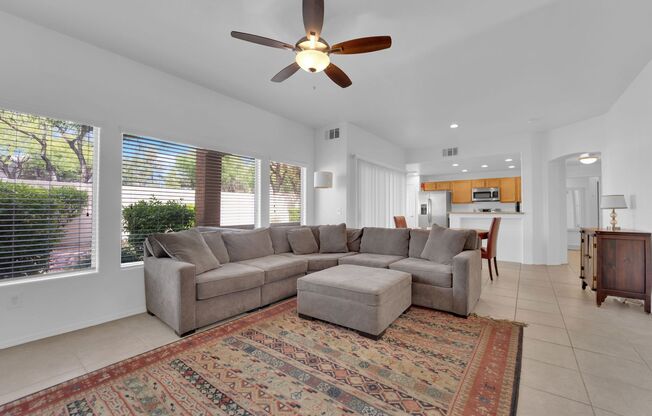 Charming 2 bedrooms 2 Bathrooms in the Amber Ridge Gated Community