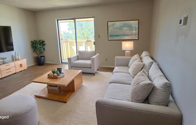 2 beds, 1 bath, $1,395