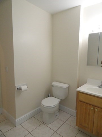 3 beds, 1 bath, 1,400 sqft, $2,800, Unit 1