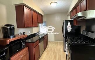 2740 ROSALYN CT