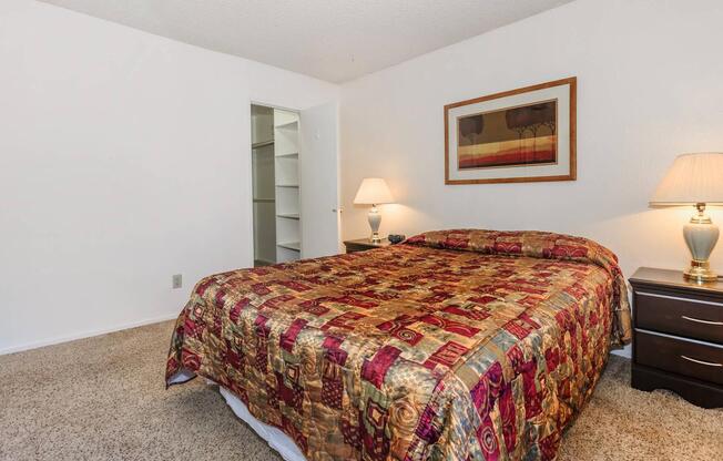1 bed, 1 bath, 609 sqft, $1,049
