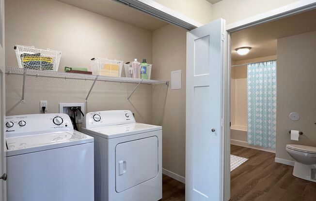 3 beds, 2 baths, 1,092 sqft, $1,540, Unit HO 125-17