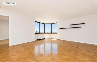 1 bed, 2 baths, 900 sqft, $5,000, Unit 35D