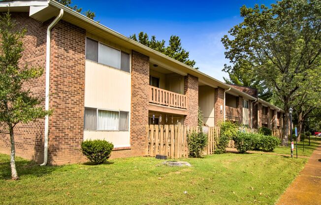 1 bed, 1 bath, 750 sqft, $1,045, Unit A05