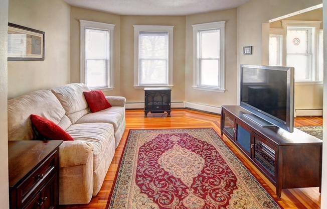 17 GORHAM RD