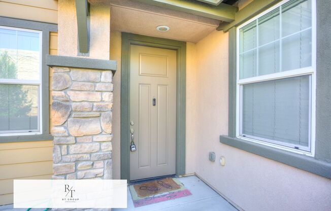 Spacious 3-Bedroom Townhome in Fontana Unified School District with Attached Garage