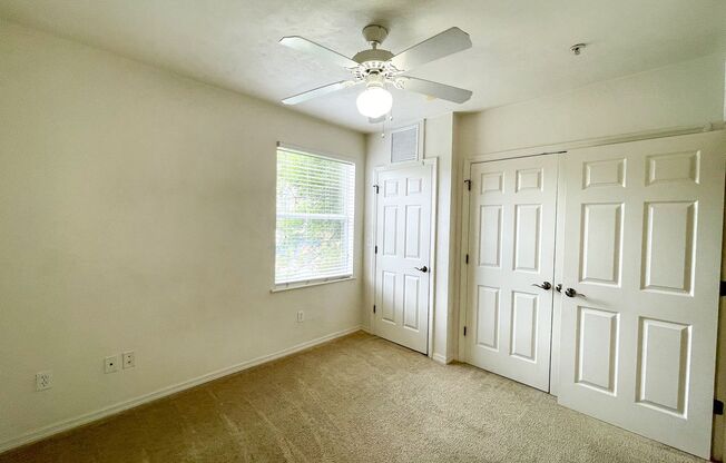 1 bed, 1 bath, $1,300, Unit Unit 208