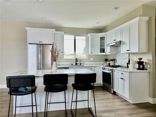 1535 W 221 ST