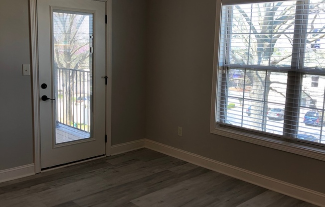 1 bed, 1 bath, 848 sqft, $775, Unit 22