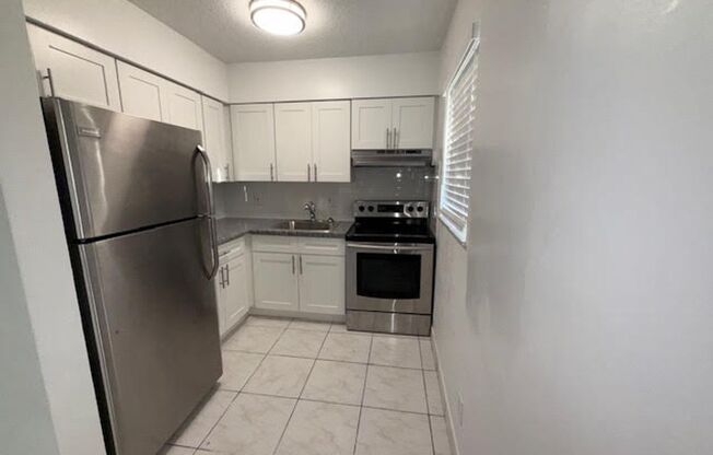 497 NW 40 Ct Oakland Park, FL 33309