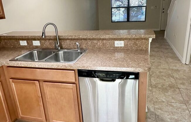 2 beds, 2.5 baths, $1,750