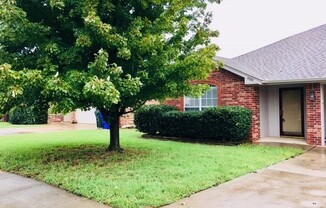 Updated 3 bed/2 bath Norman Home