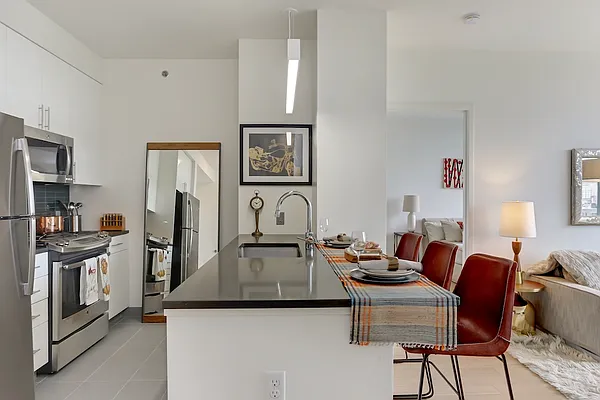 Studio, 1 bath, $5,880, Unit 11E