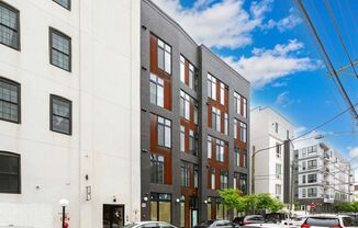 The Bromley Loom House