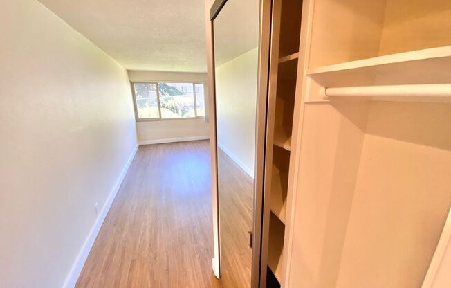 1 bed, 1 bath, 520 sqft, $1,595, Unit 305