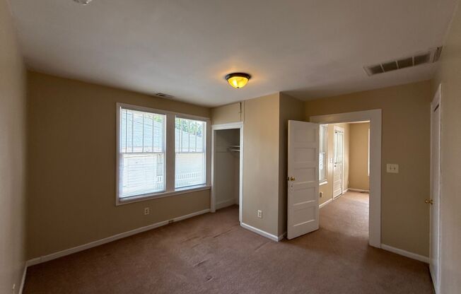 A0805-1433 Pecan Avenue