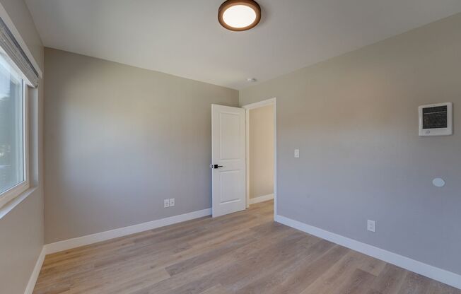 3 beds, 3 baths, 1,070 sqft, $4,095, Unit 101