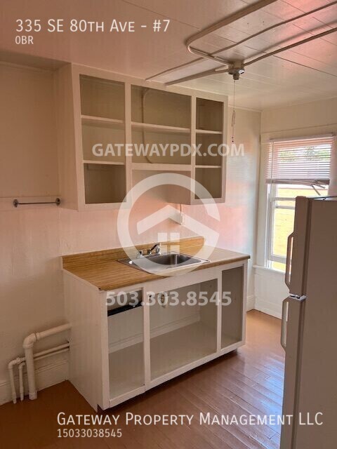 335 SE 80th Ave