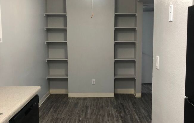 1 bed, 1 bath, 665 sqft, $944, Unit 102