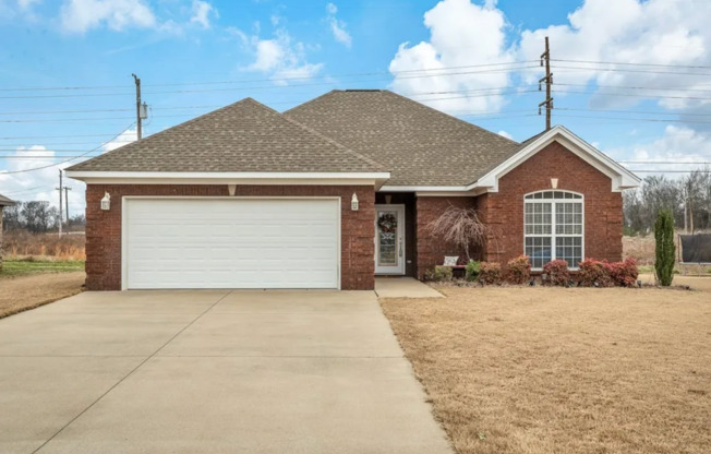 Freshly Updated 3/2 in Muscle Shoals!!