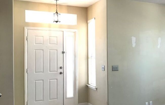Large 3 bedrooms 2.5 Townhome for Lease