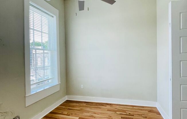 1 bed, 1 bath, 895 sqft, $1,925, Unit 116 N First Street 102