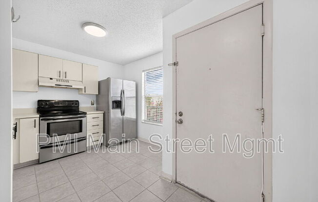 2512 WOODGATE BLVD