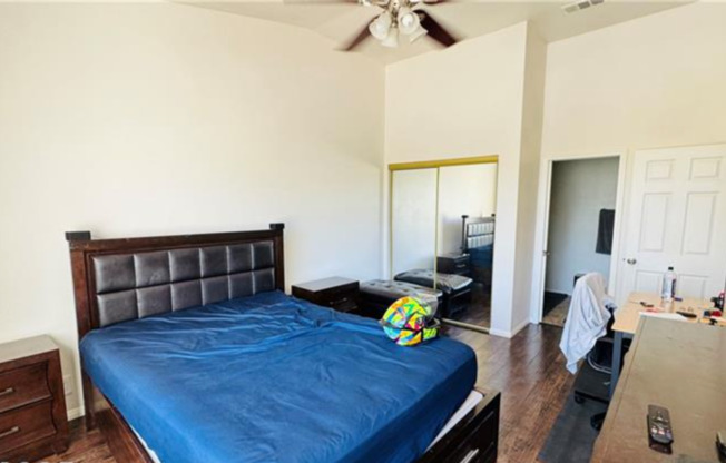 5155 W Tropicana Unit 2015