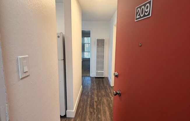 1 bed, 1 bath, 625 sqft, $1,895, Unit 209