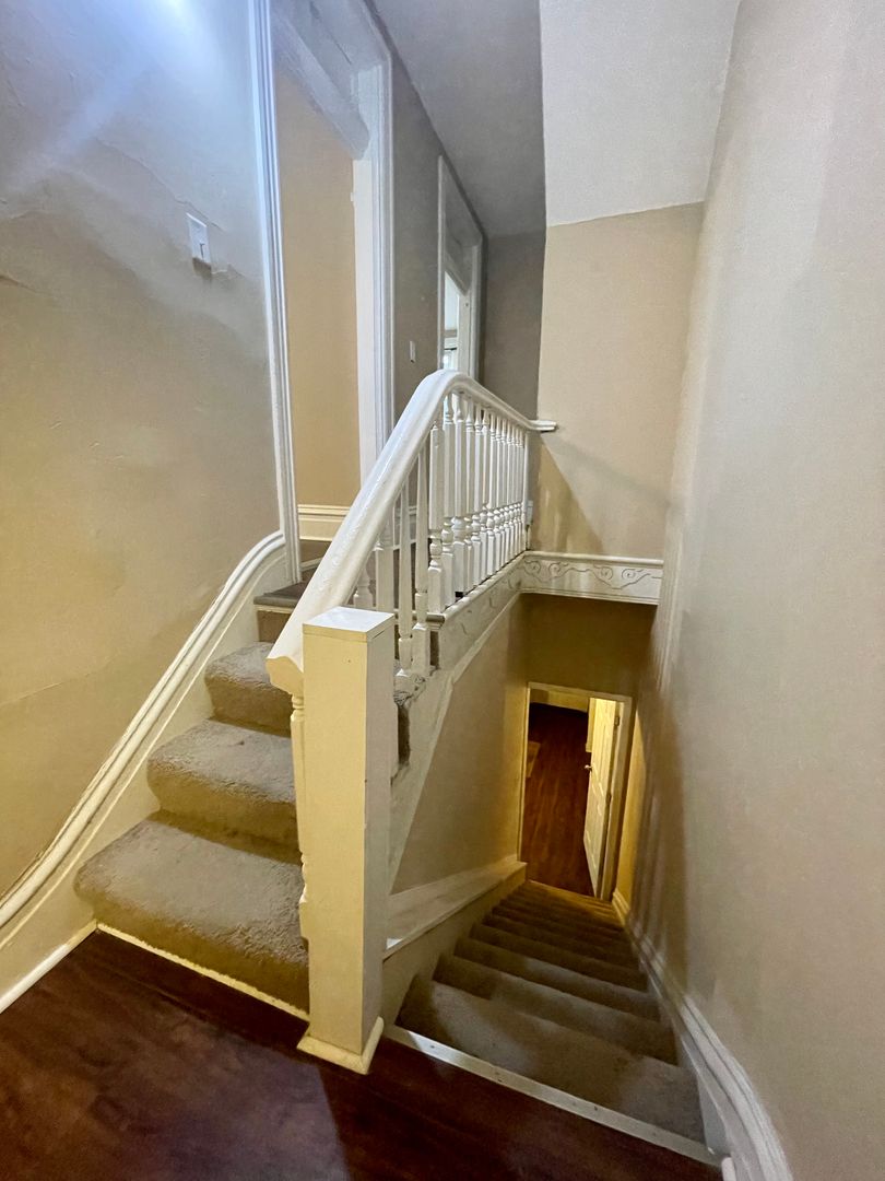 240 Lafayette Avenue (White Glove)