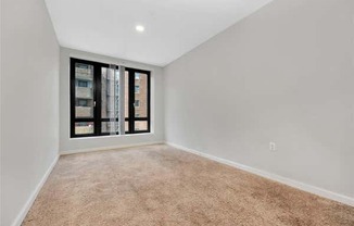 148 36 89 AVE