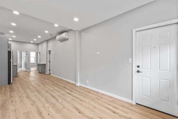 24 42 43 ST