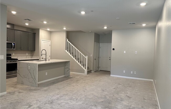 515 SONOMA RANGE ST