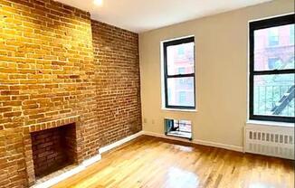 534 E 83 ST