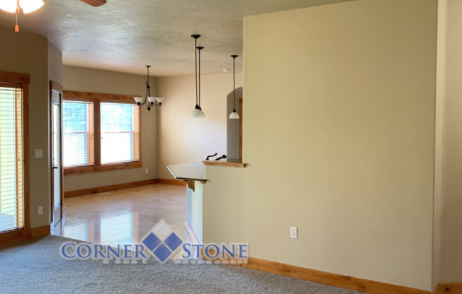Stunning Home in Solitude Place with Bonus Room!