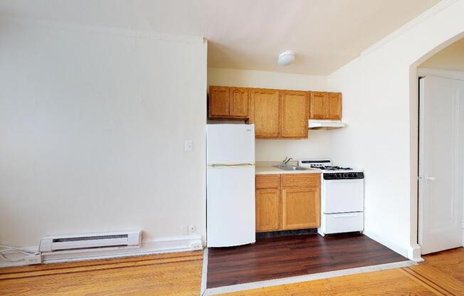 Studio, 1 bath, 260 sqft, $930, Unit C-5