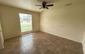 1 bed, 1 bath, 608 sqft, $695