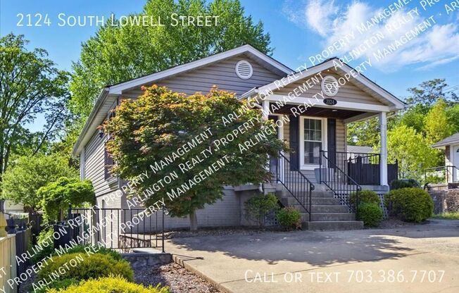 2124 South Lowell Street
