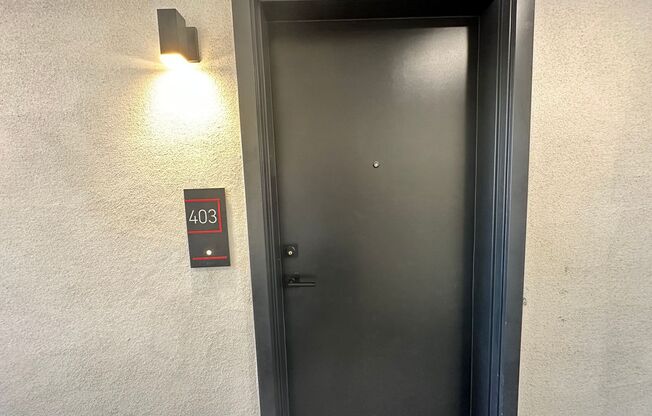 1 bed, 1 bath, 650 sqft, $3,200, Unit 403