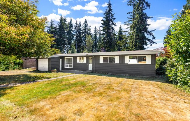 3 Bedroom Rambler with Ideal Commuting Location in Lynnwood