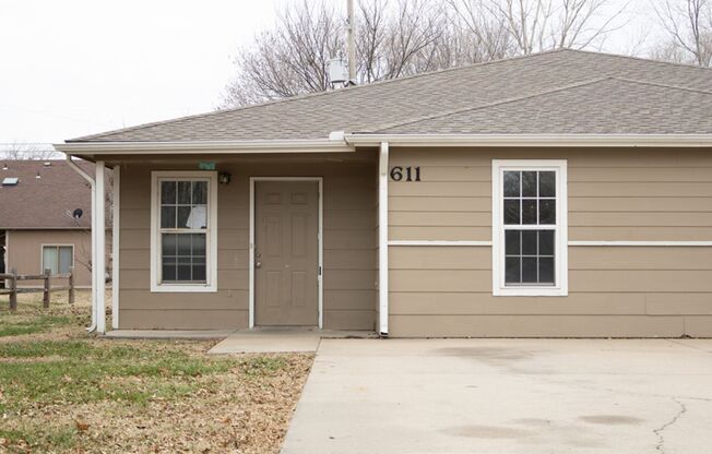 611 S Mt Carmel