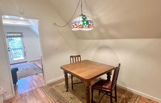 1 bed, 1 bath, $1,400