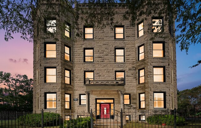 4060 S ELLIS