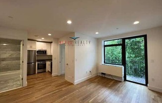 45 11 BROADWAY
